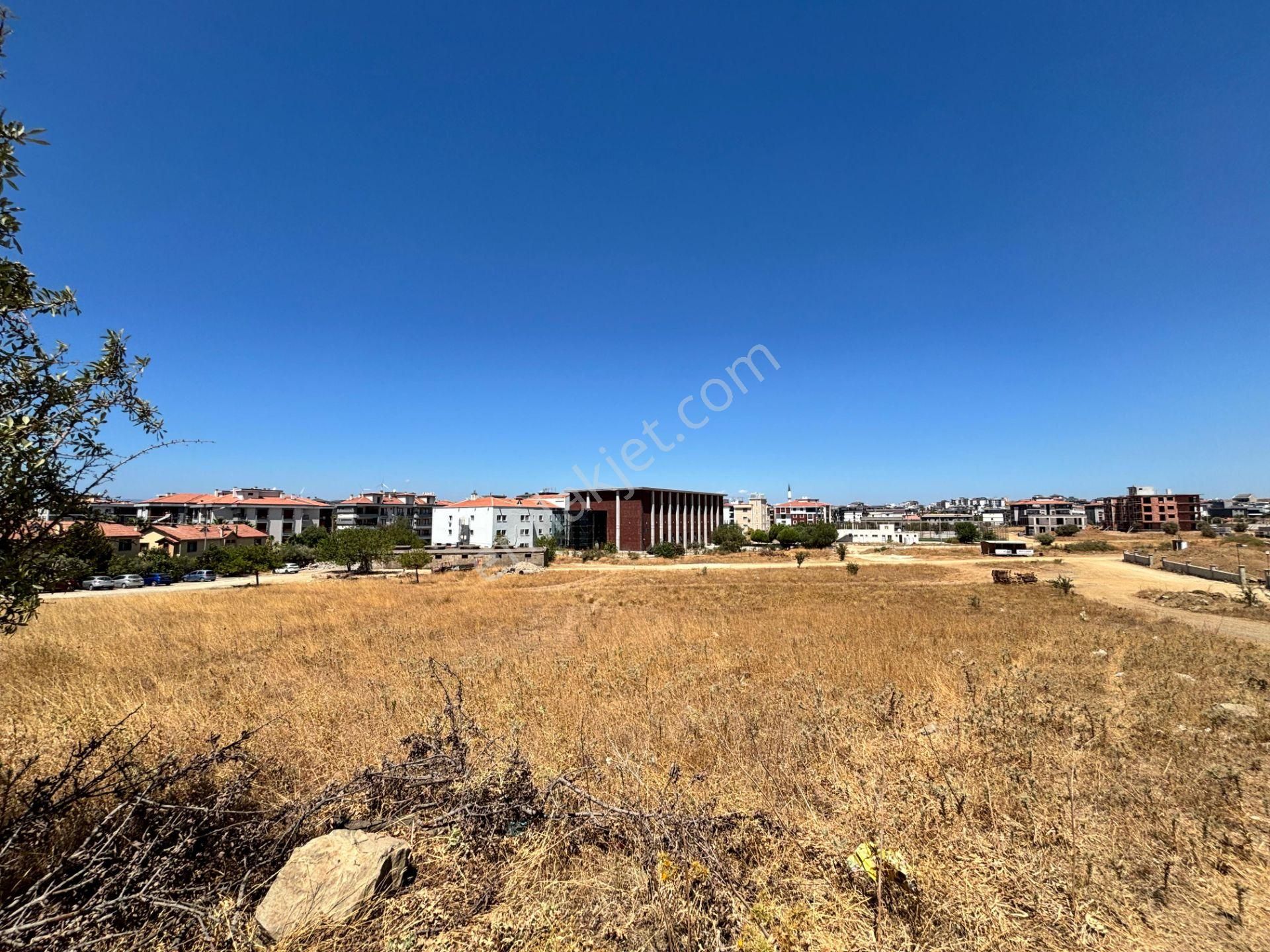 Seferihisar Çolakibrahimbey'de Yatay Mimariye Uygun, Villa Yapımına Elverişli Satılık Arsa - Görsel 9