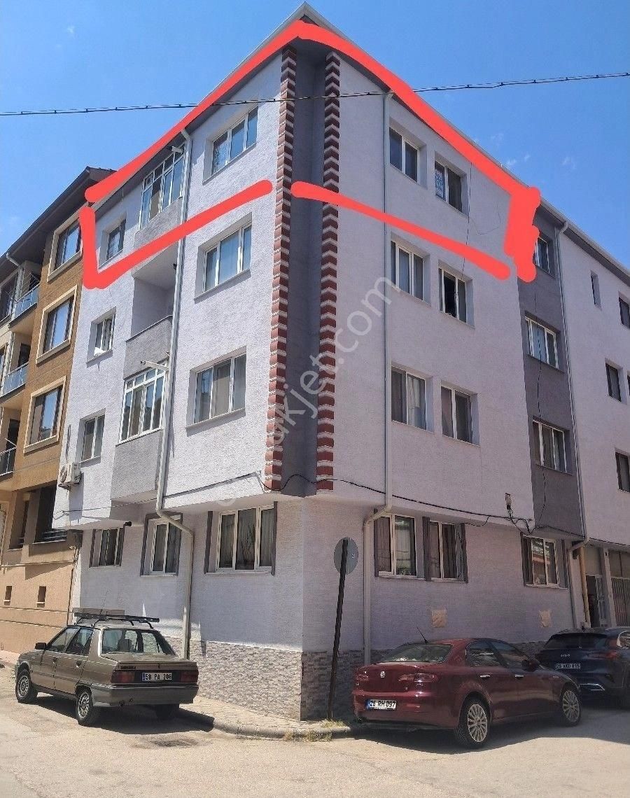 Duygu Emlak'tan M.kemal Paşa Mahallesinde / Türbetepe Sokakta Kiralık 3+1 Daire
