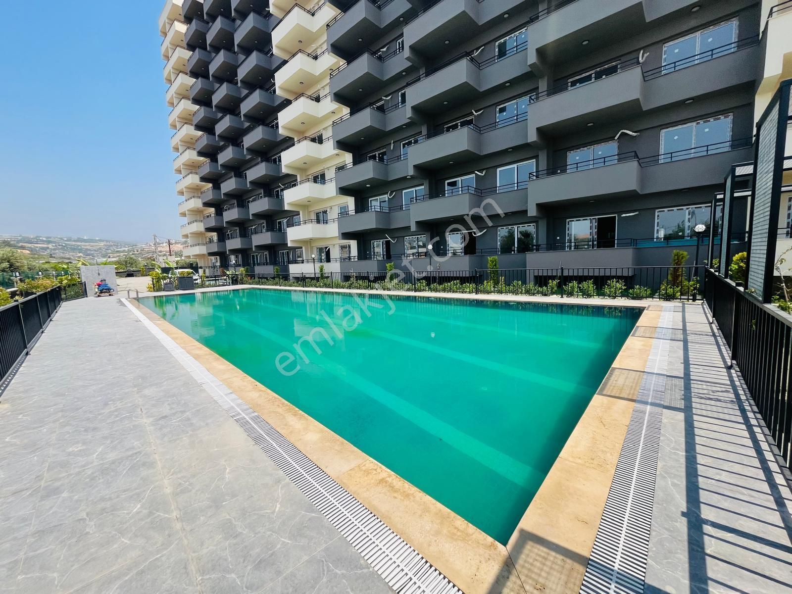 Karınca'dan Kocahasanlı Mh'de Denize 20m Aylık Ödemeli 1+1 !