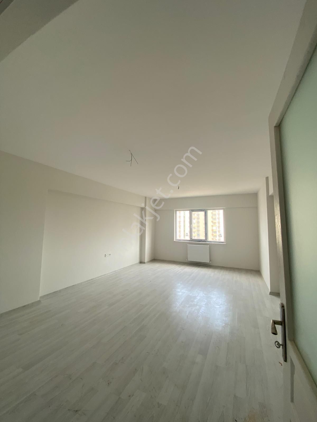 Sandı Emlak Muzaffer Sandı’dan Mavi Yeşil Kent Sitesin’de Satılık Daire - Görsel 8