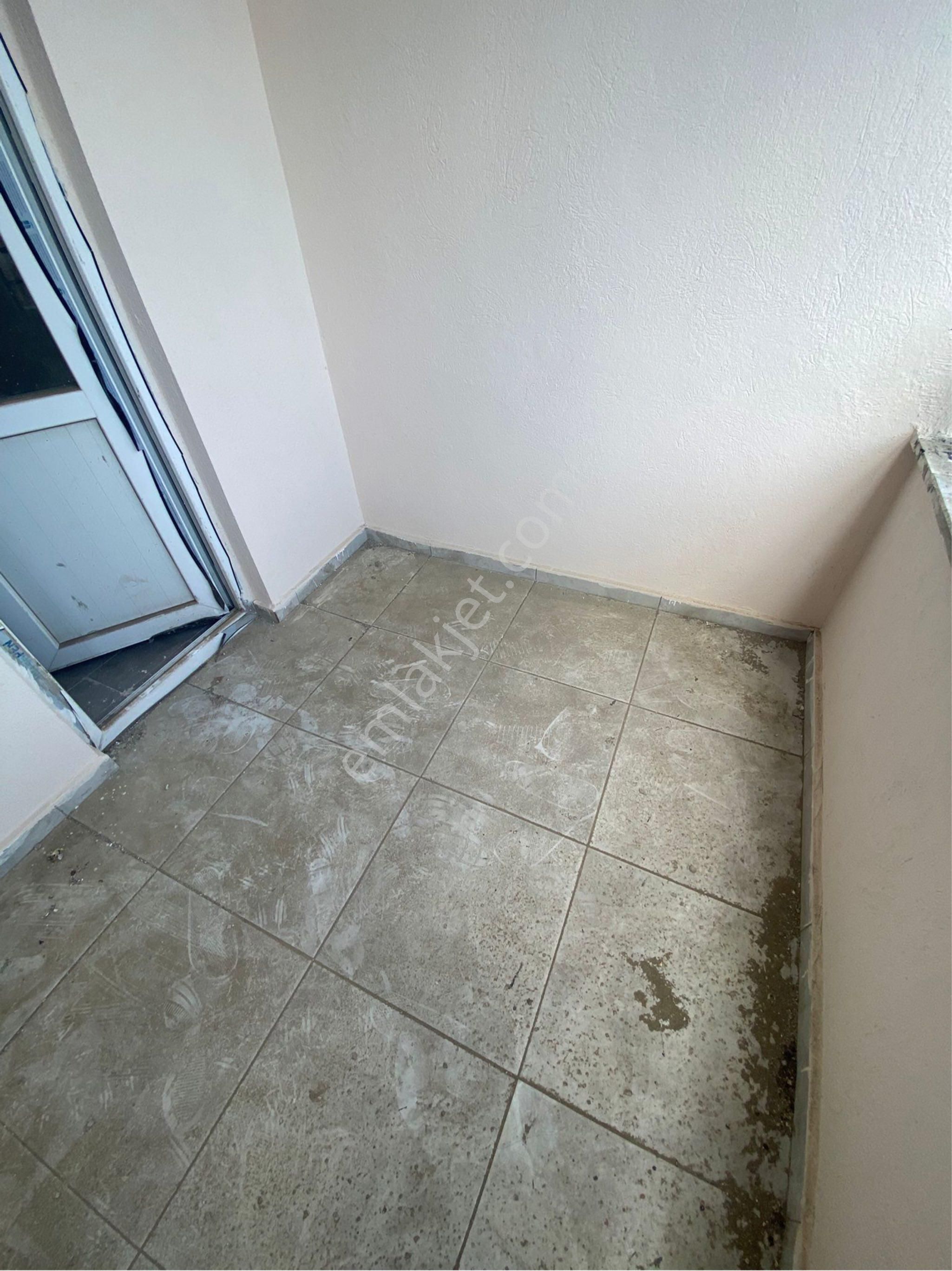 Sandı Emlak Muzaffer Sandı’dan Mavi Yeşil Kent Sitesin’de Satılık Daire - Görsel 2