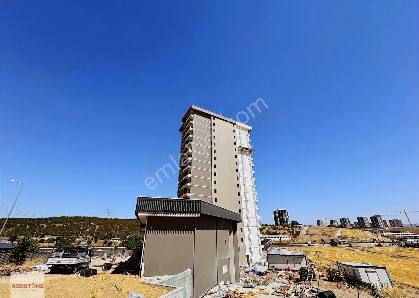 Redstone Castle Yenimahalle İstanbul Yolu Satılık 1+1 Daire