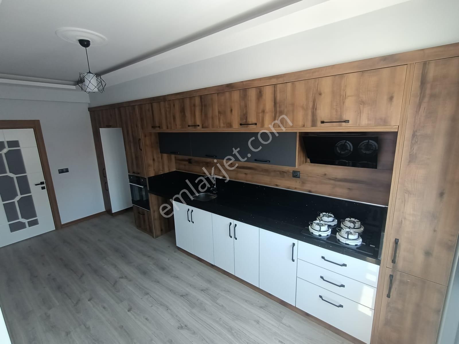 Akçay Songül Emlak Dan Lüks Ve Ferah 4+1 Satılık Dubleks