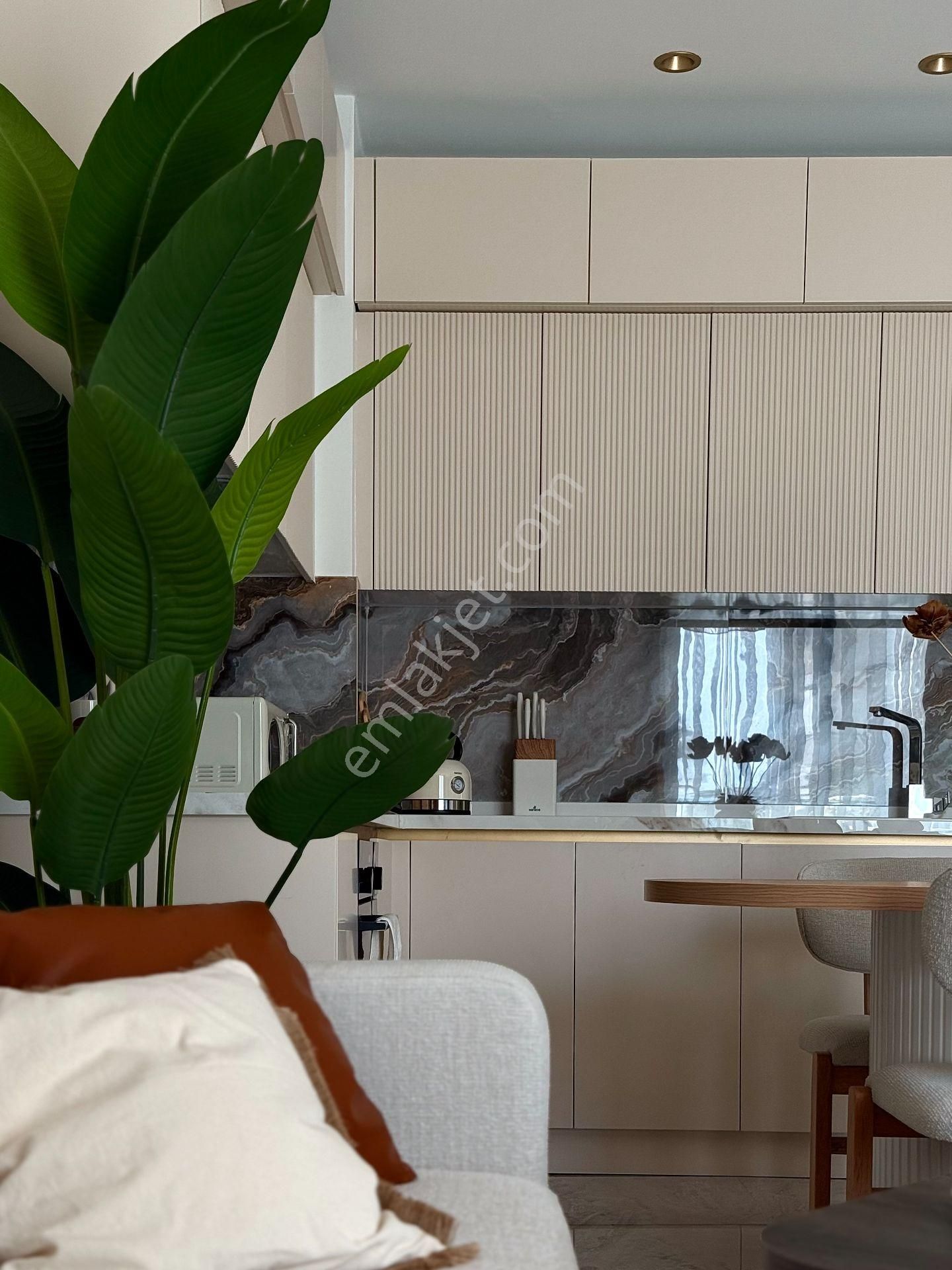 Alanya'nın En Yeni Komplexinde Denize 100m Özel Dizayn Lüx Daire - Görsel 7