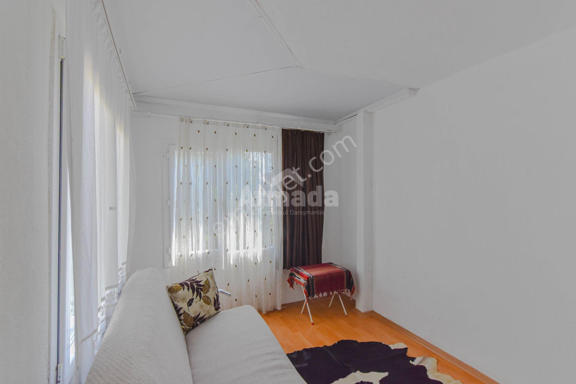 Kuşadası Soğucak'ta Havuzlu Sitede Satılık 4+1 Villa - Görsel 17