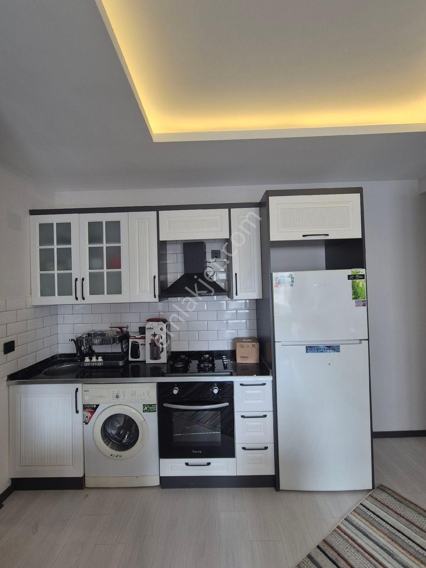 Gültepe'de 1+1 Full Eşyalı Az Katlı Hasarsız Geniş Oturumlu Kiralık Daire