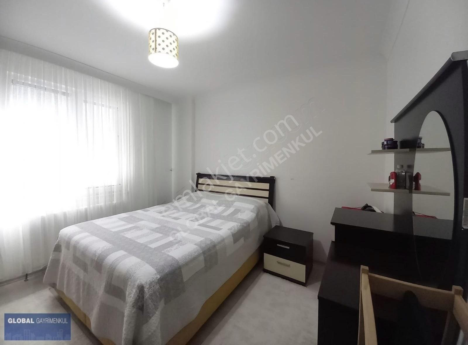 Global'den Tuzla Park Cadde Sitesinde Satılık 2+1 Daire