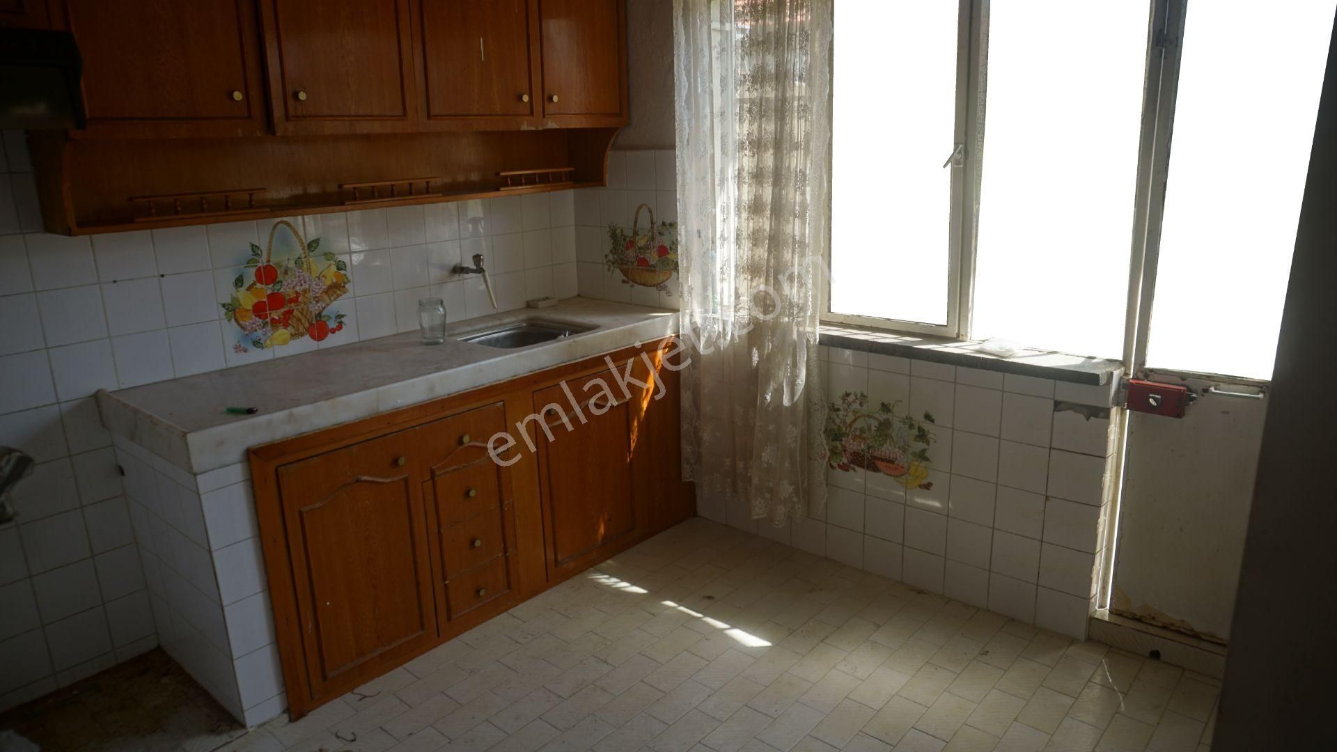 Çiğli K.çiğli De Kiralık Daire Çiğli Serkan Dan