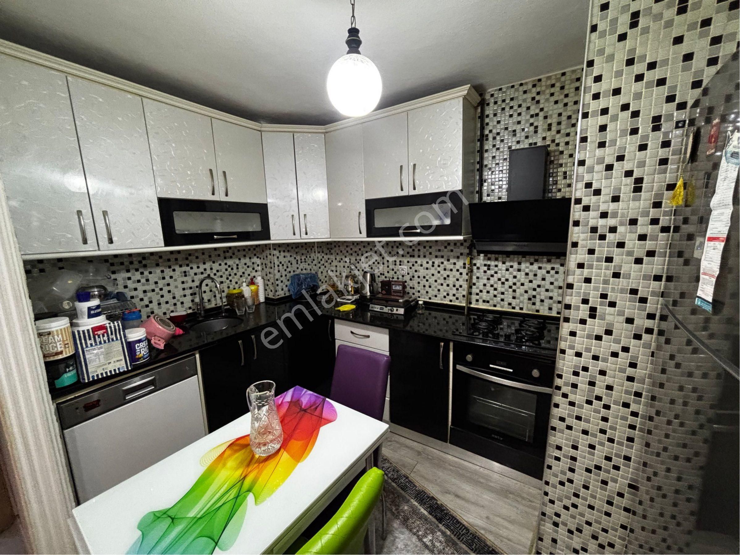 Yarahasanlar Mahallesi 3+1 Asansörlü Arakat Kupon Daire