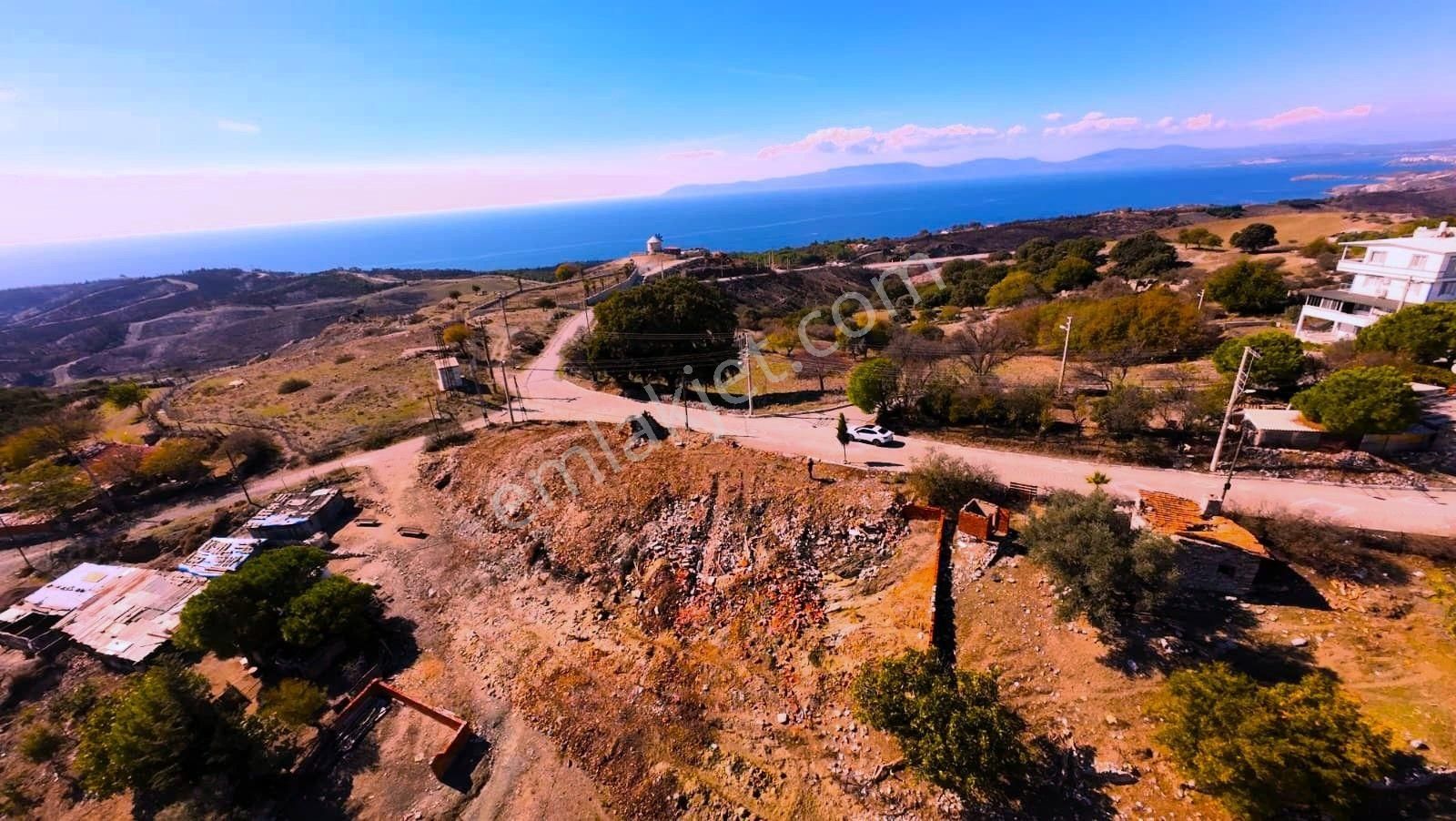 İ̇zmi̇r Seferi̇hi̇sar Doğanbey De Satilik 1220 M2 İmarli Arsa - Görsel 4