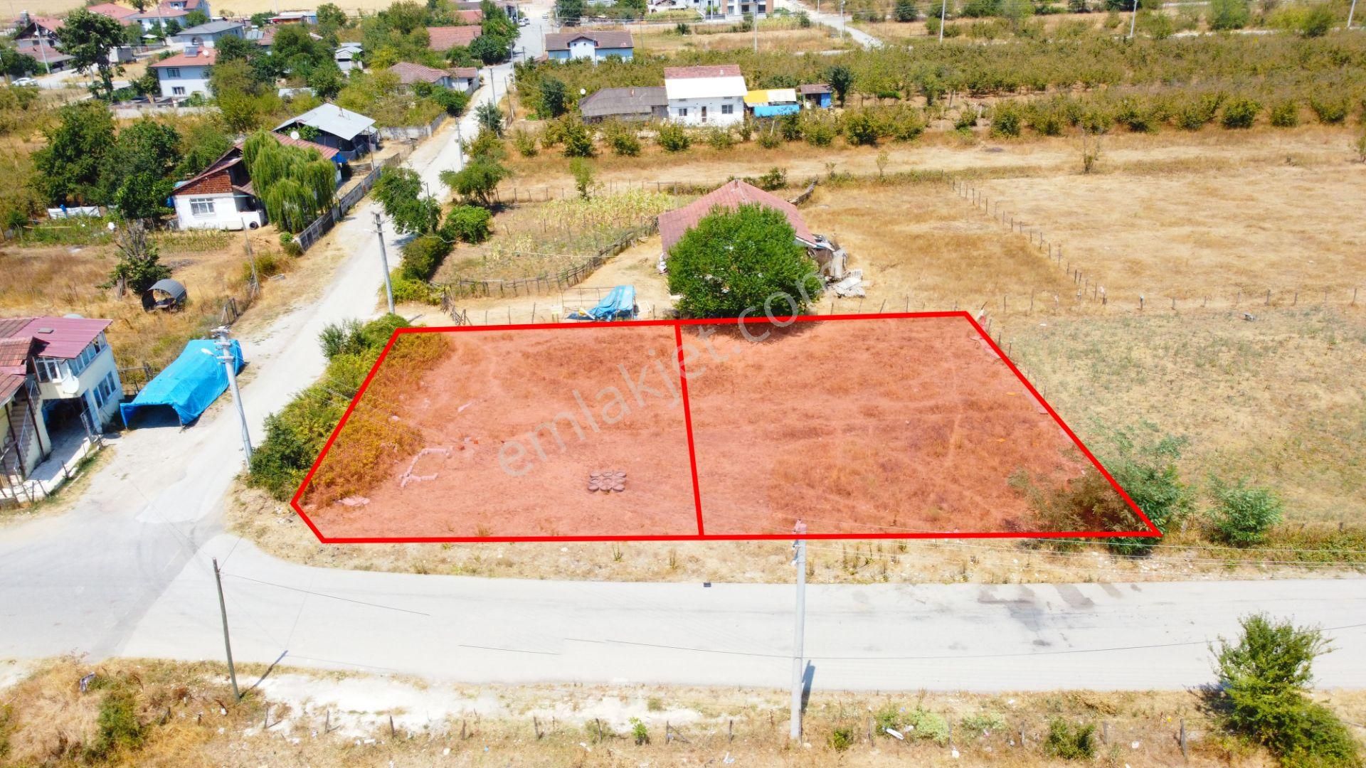 Arapçiftliği Mh.de Villa Yapımına Uygun Satılık 2 Parsel