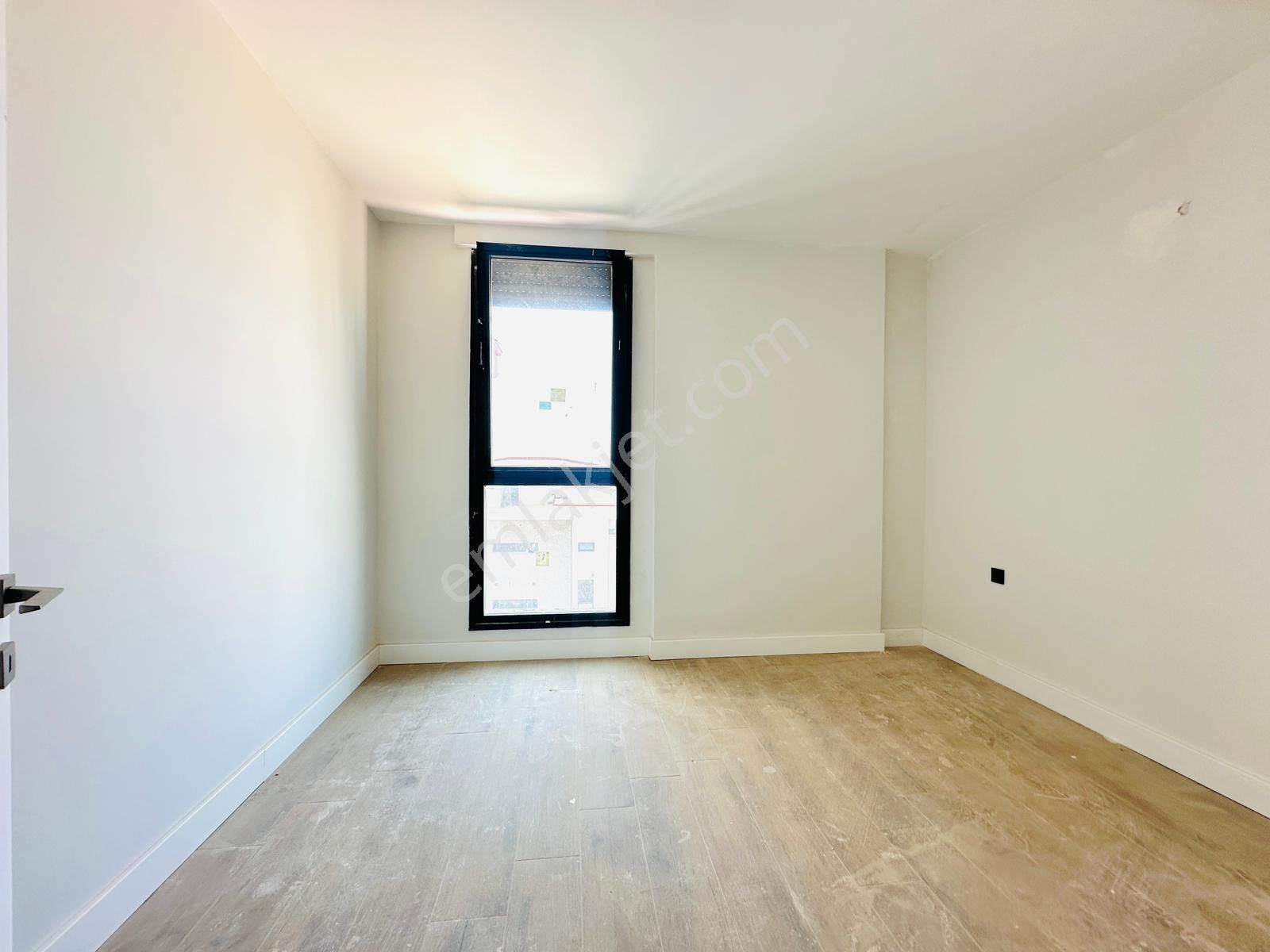 Değirmendere Mah.royal Panorama`da Deniz Manzaralı Daire Satılık - Görsel 21