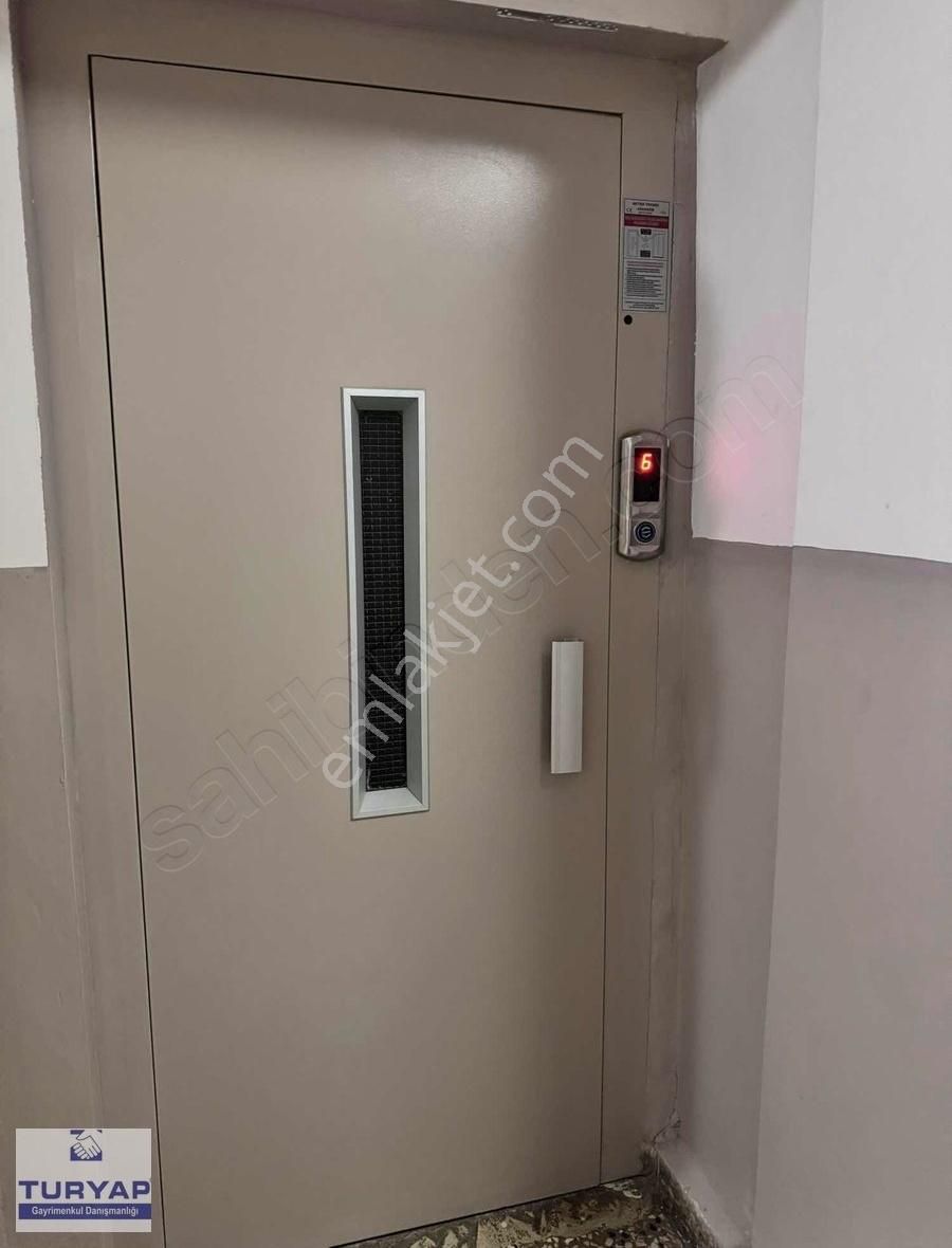 Silivri Sahilde Satılık Geniş Ferah 3+1 Daire - Görsel 8