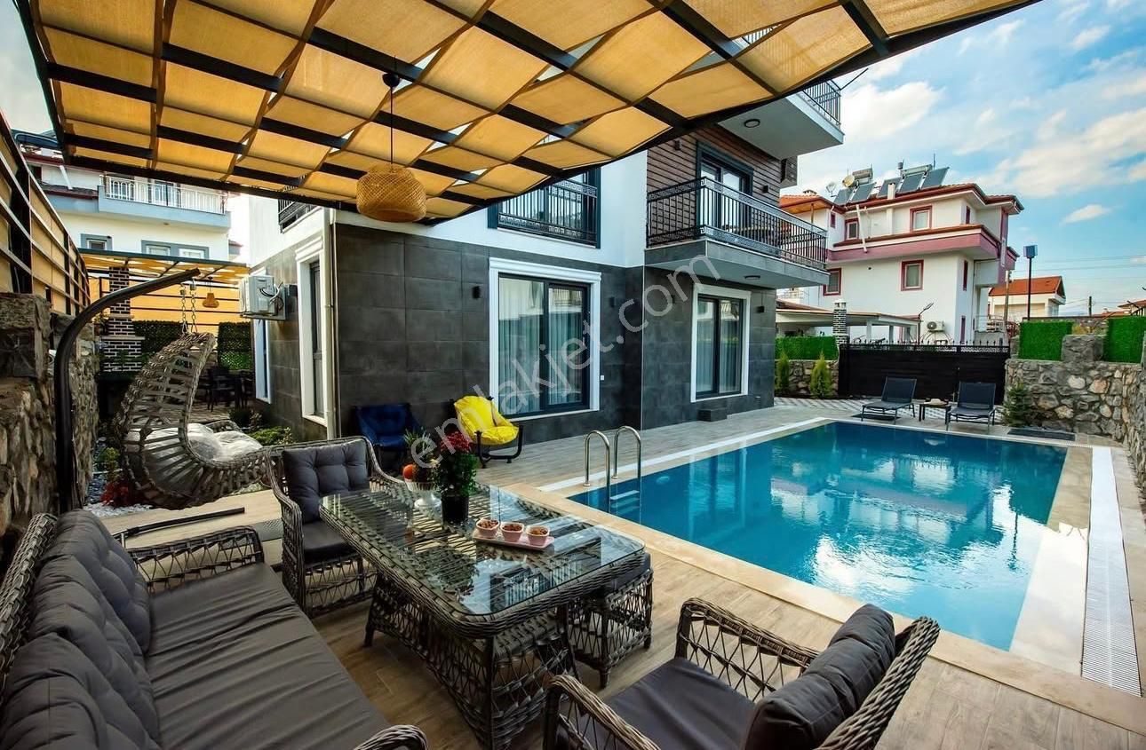 Baran Emlaktan Menteşeoğlun Da Satılık Villa - Görsel 2