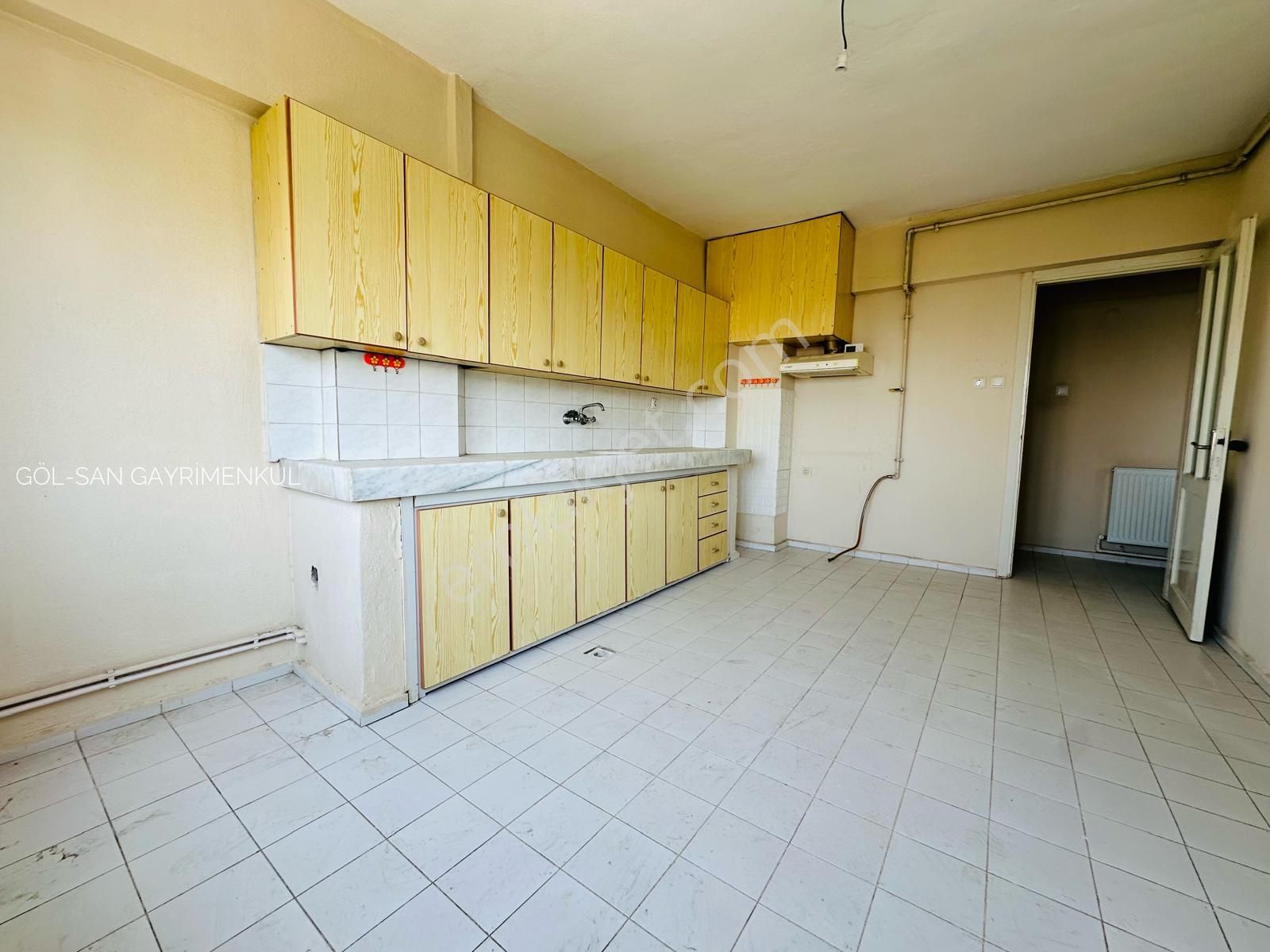 🏡 Göl-san Gayrimenkul’den 🏡 Zafer Mah. 3+1 140 M2 Doğalgazlık Kiralık Daire - Görsel 3