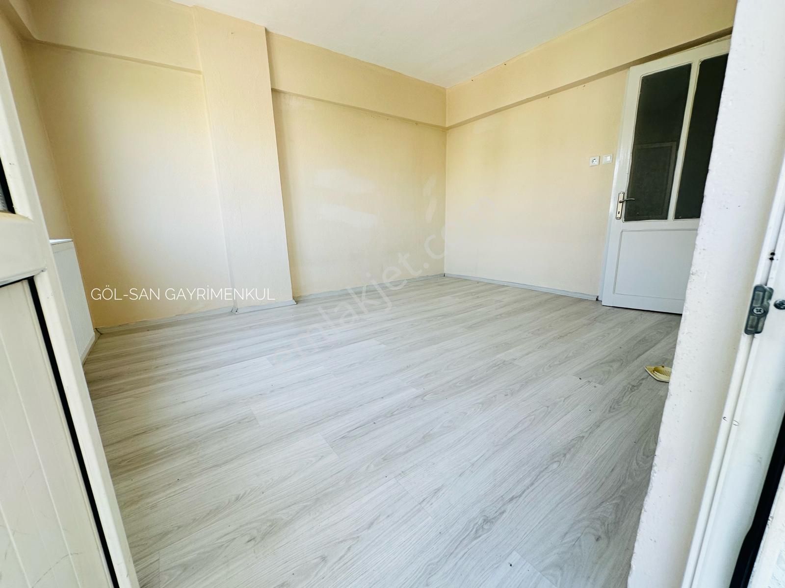 🏡 Göl-san Gayrimenkul’den 🏡 Zafer Mah. 3+1 140 M2 Doğalgazlık Kiralık Daire - Görsel 6