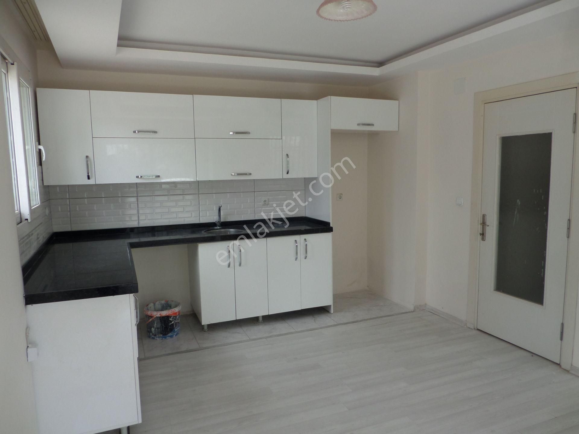 100.yılda,altıneller Civ.2+1,açık Mut.y.giriş Katı Kiralık D.