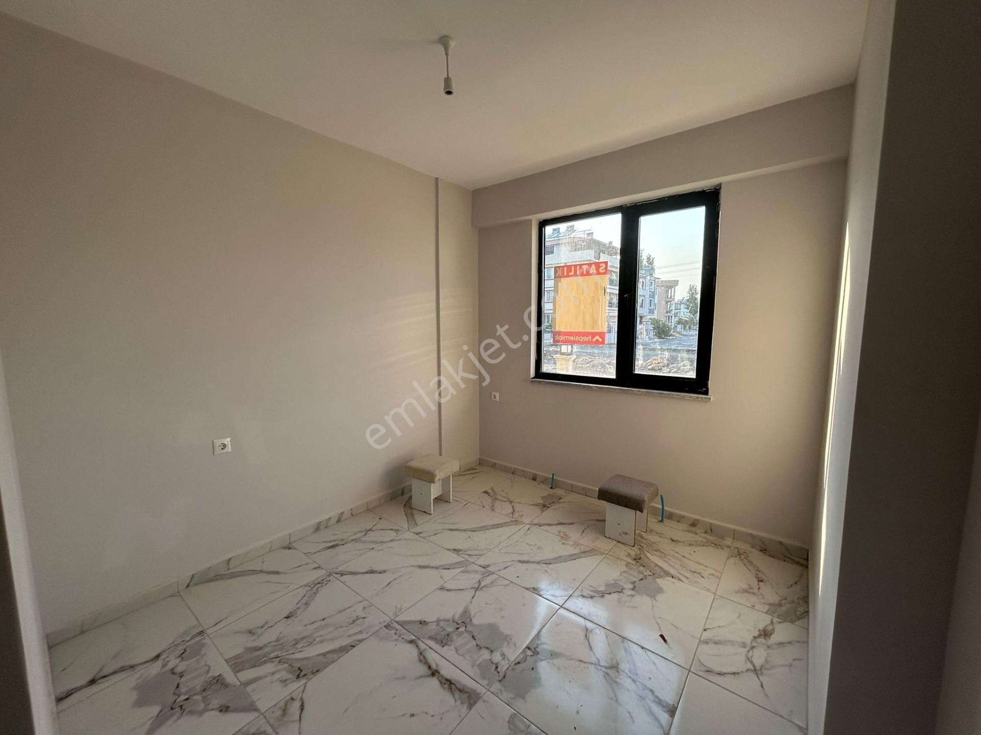 Dalaman Hürriyet Mahallesinde Butik Havuzlu Sitede 1+1 Satılık Daire - Görsel 8