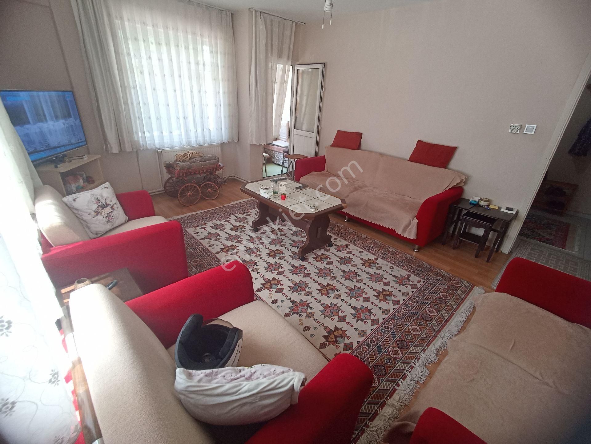 Gültepe'de 3+1 Satılık Daire