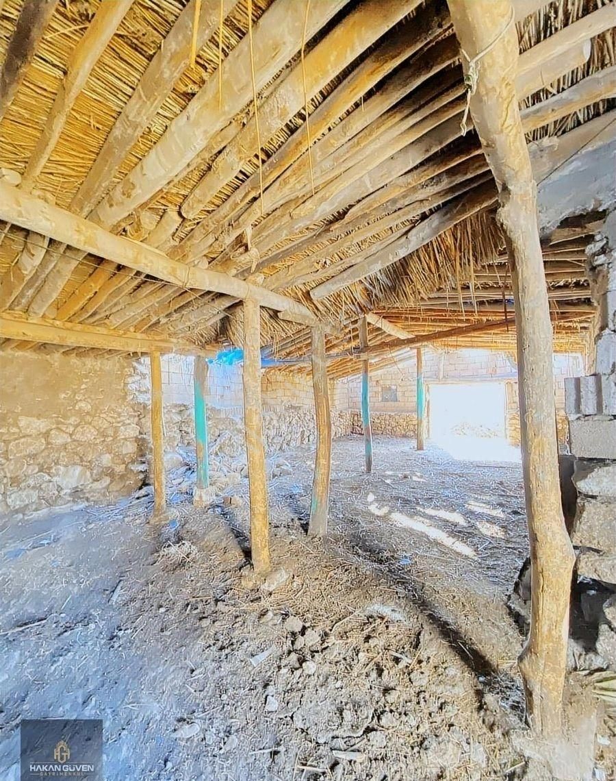 Ankara Sınırı Yunak Mevki 752 M2 2 Kata İmarlı Kerpiç Ev - Görsel 10