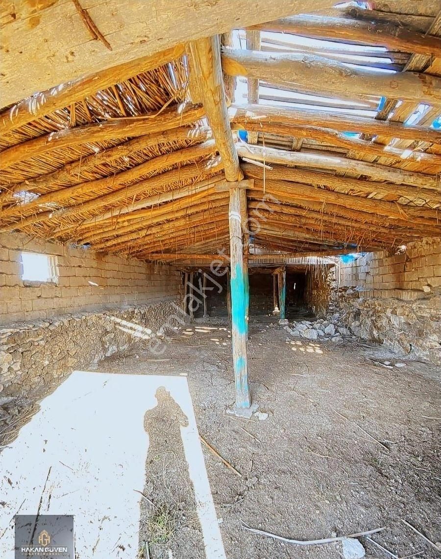 Ankara Sınırı Yunak Mevki 752 M2 2 Kata İmarlı Kerpiç Ev - Görsel 30