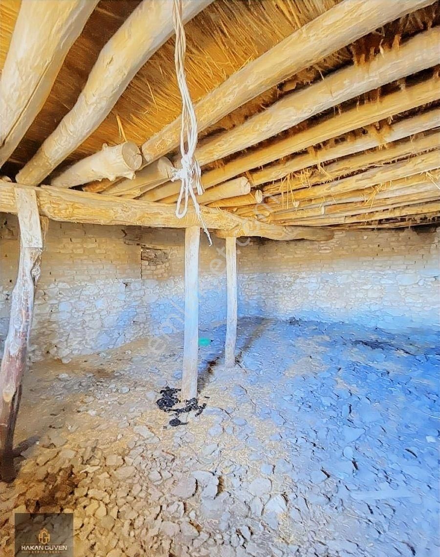 Ankara Sınırı Yunak Mevki 752 M2 2 Kata İmarlı Kerpiç Ev - Görsel 9