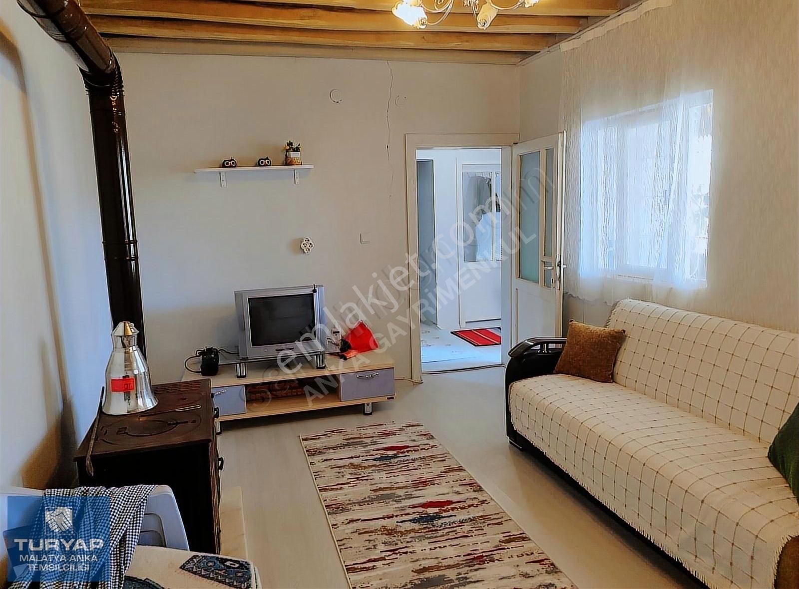 Turyap Anka'dan Yeşilyut'ta Satılık Eşyalı Bağ Evi Ve Arsası..