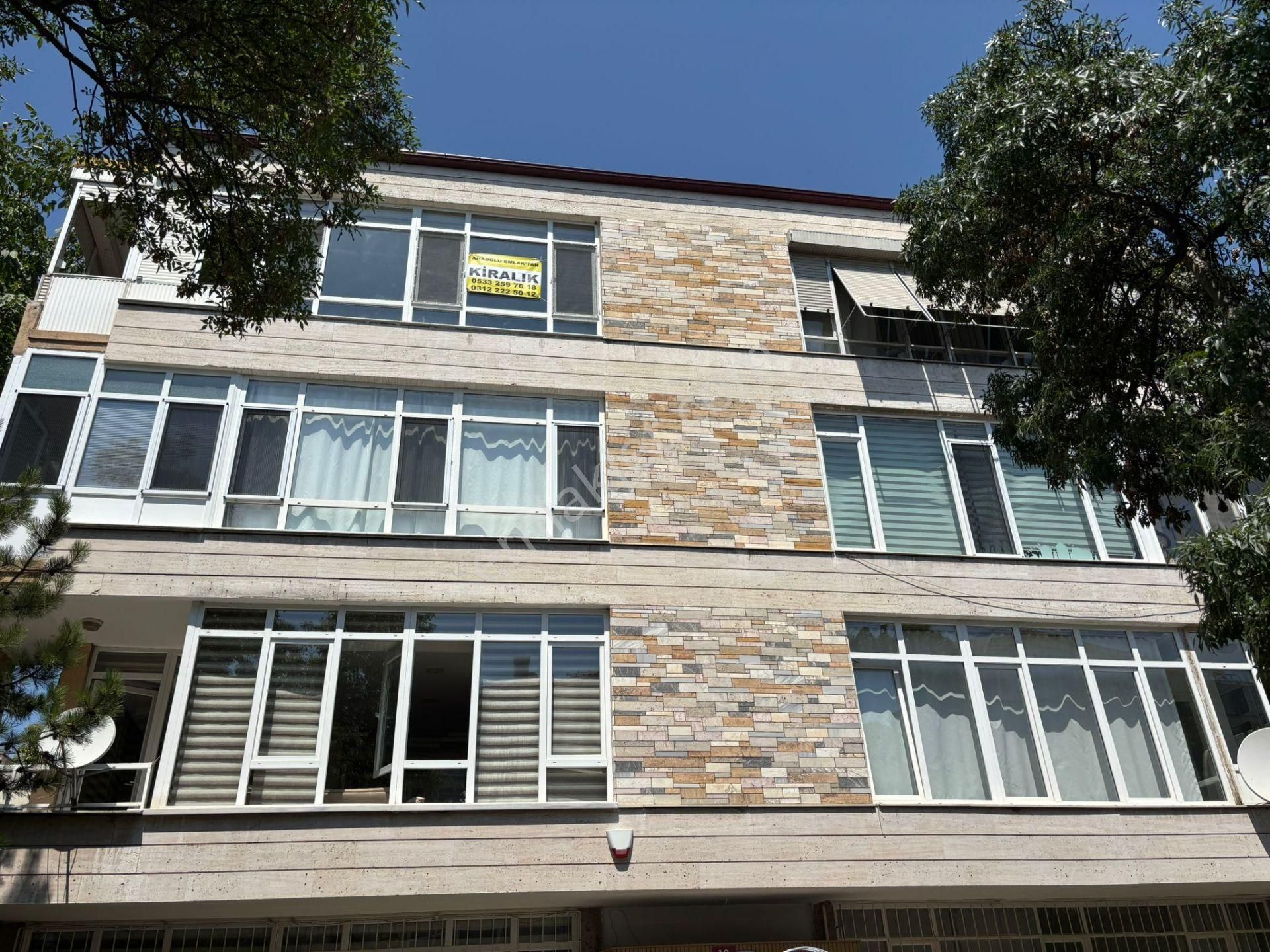 Mebusevlerinde 2+1 Ön Katta Lüx 100 M2 Otoparklı