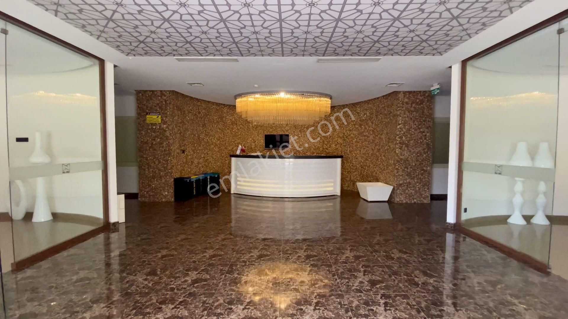 Çekmeköy Alemdağ Kıralık 3.800 M² Ofıs Ve İşyerı