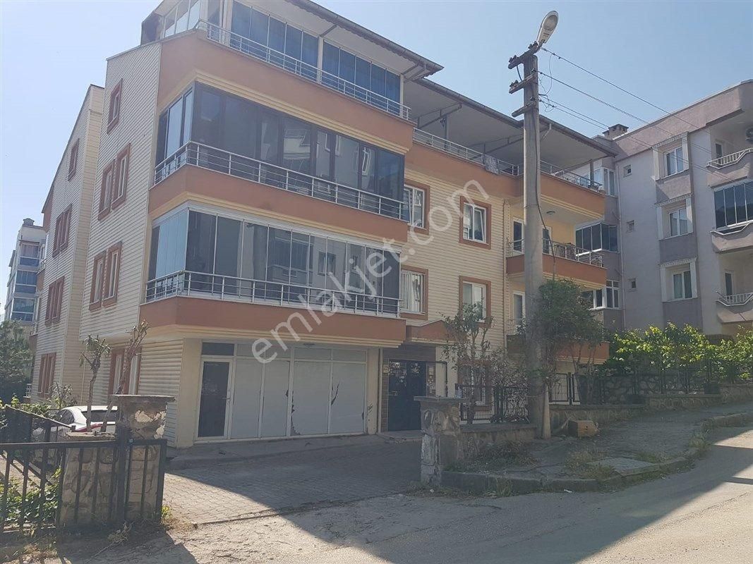 Bursa Nilüfer Beşevler Konak Mah. Kiralık 2.kat 3+1 Daire 30.000 Tl