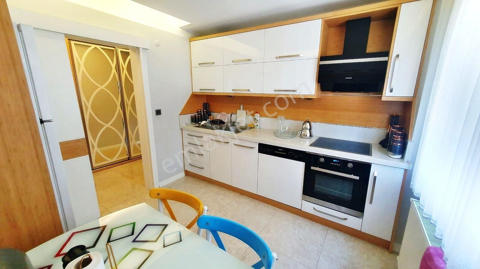 🛑🛑aktif'ten Akçay'da Denize Yakın Satılık Ebeveyn Banyo 3 Cepheli Arakat Devasa Balkonlu 3+1 Daire