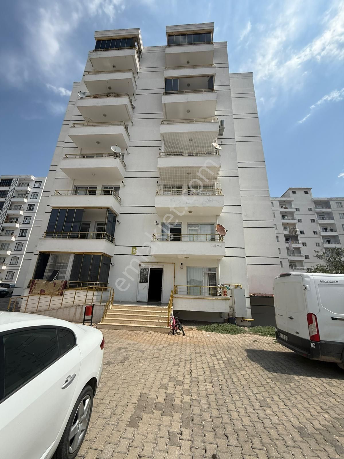 Hızlı 21 Gayrimenkulden Göletli Park Aşağısı Acil Satılık Daire