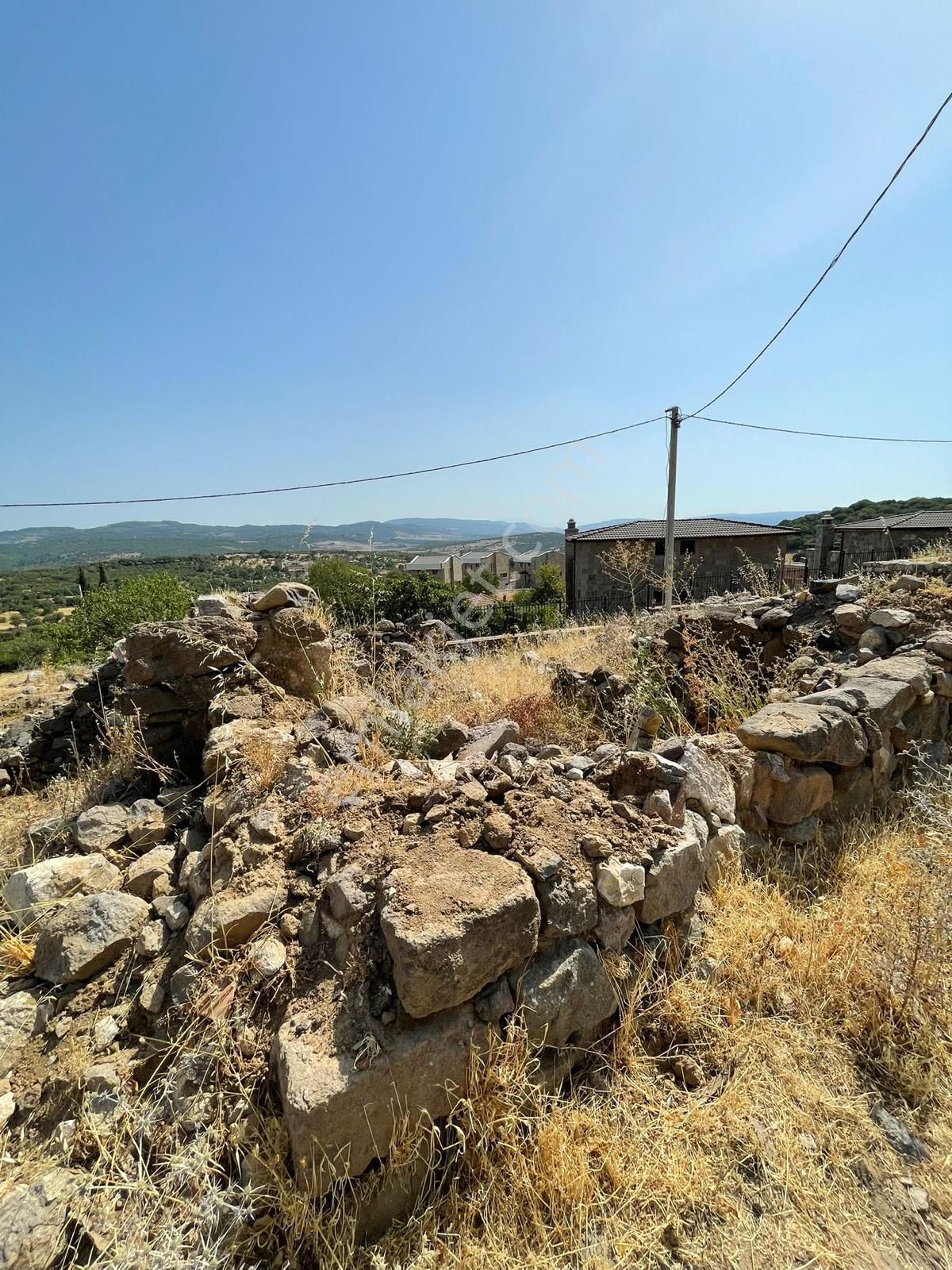 Çanakkale Ayvacık Tartışık Köyünde Satılık