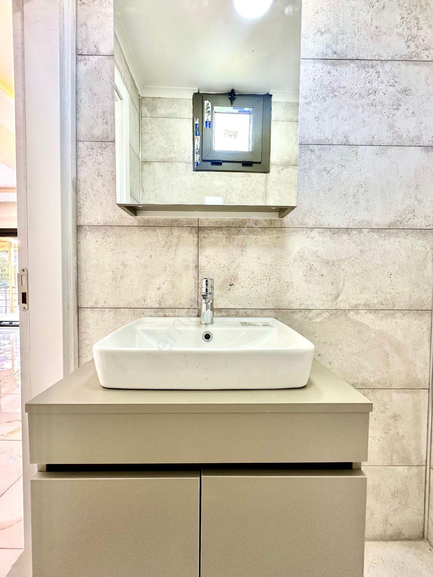 Dikili Kabakum Da Denize 50 Metre Uzaklıkta 4+1 Satılık Villa - Görsel 14