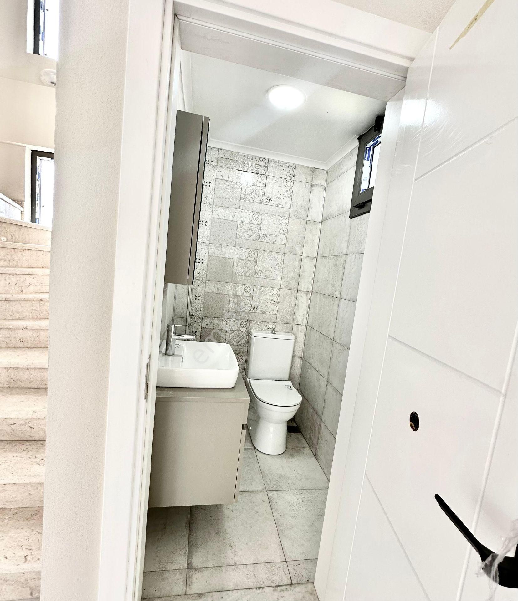 Dikili Kabakum Da Denize 50 Metre Uzaklıkta 4+1 Satılık Villa - Görsel 15