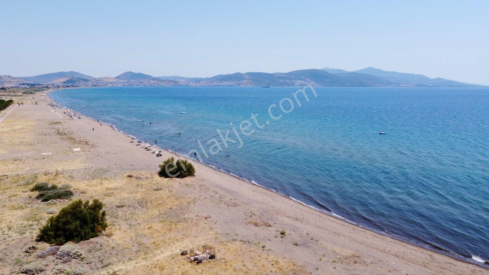 Dikili Kabakum Da Denize 50 Metre Uzaklıkta 4+1 Satılık Villa - Görsel 2