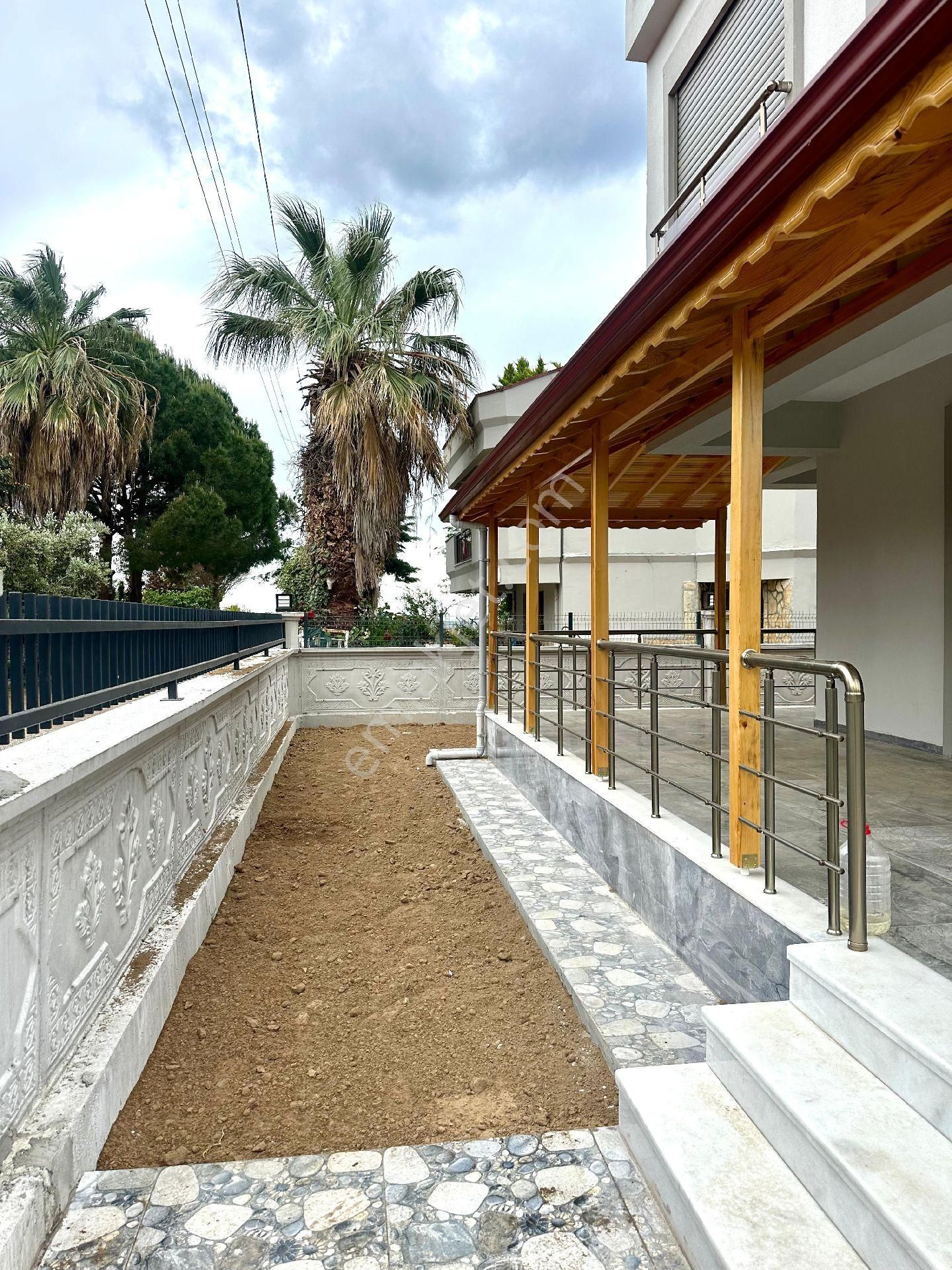 Dikili Kabakum Da Denize 50 Metre Uzaklıkta 4+1 Satılık Villa - Görsel 19