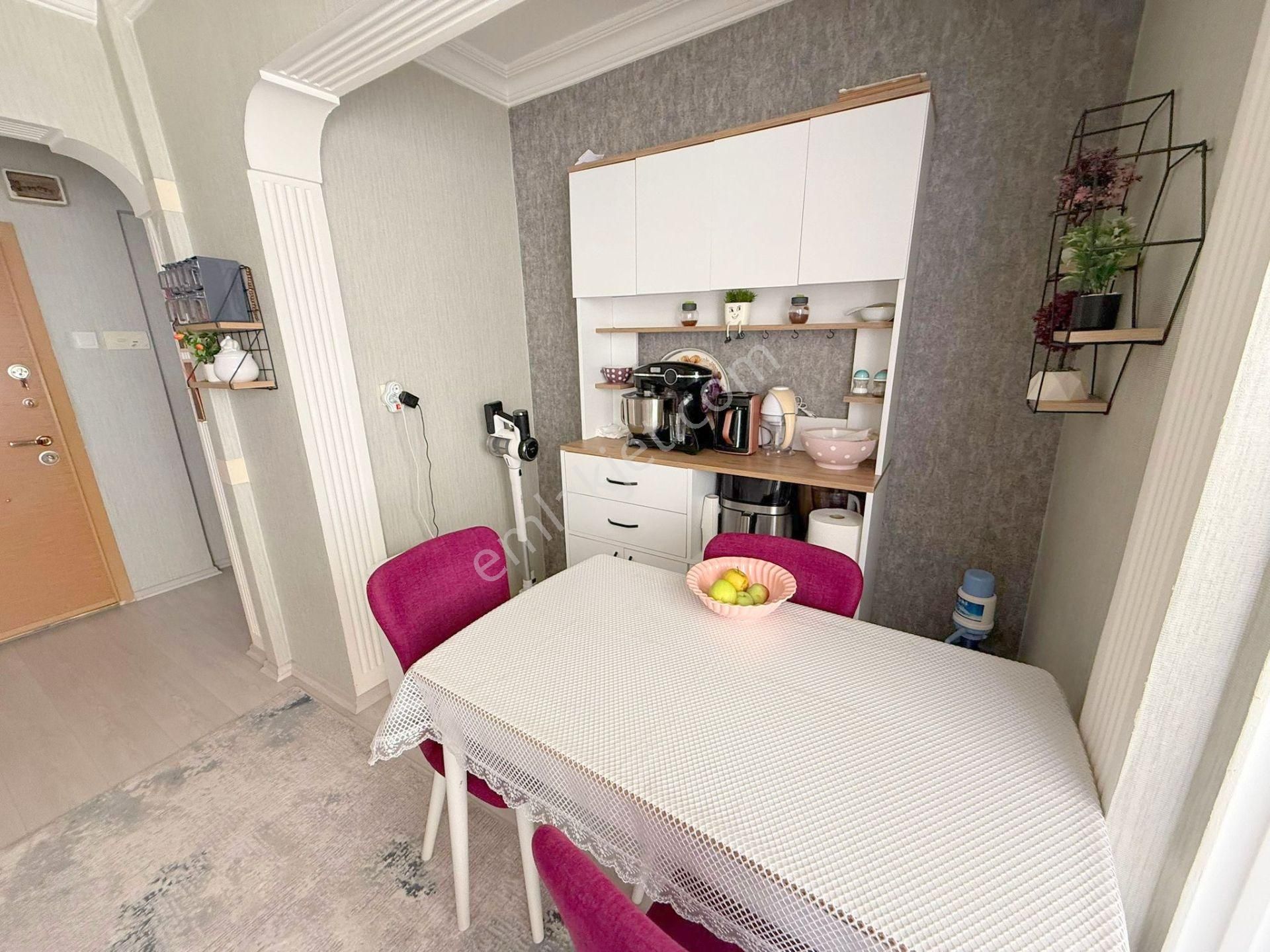 Şafak'tan Danışment'te 3+1 Full Yapılı Çok Geniş Ön Cephe Katta! - Görsel 17