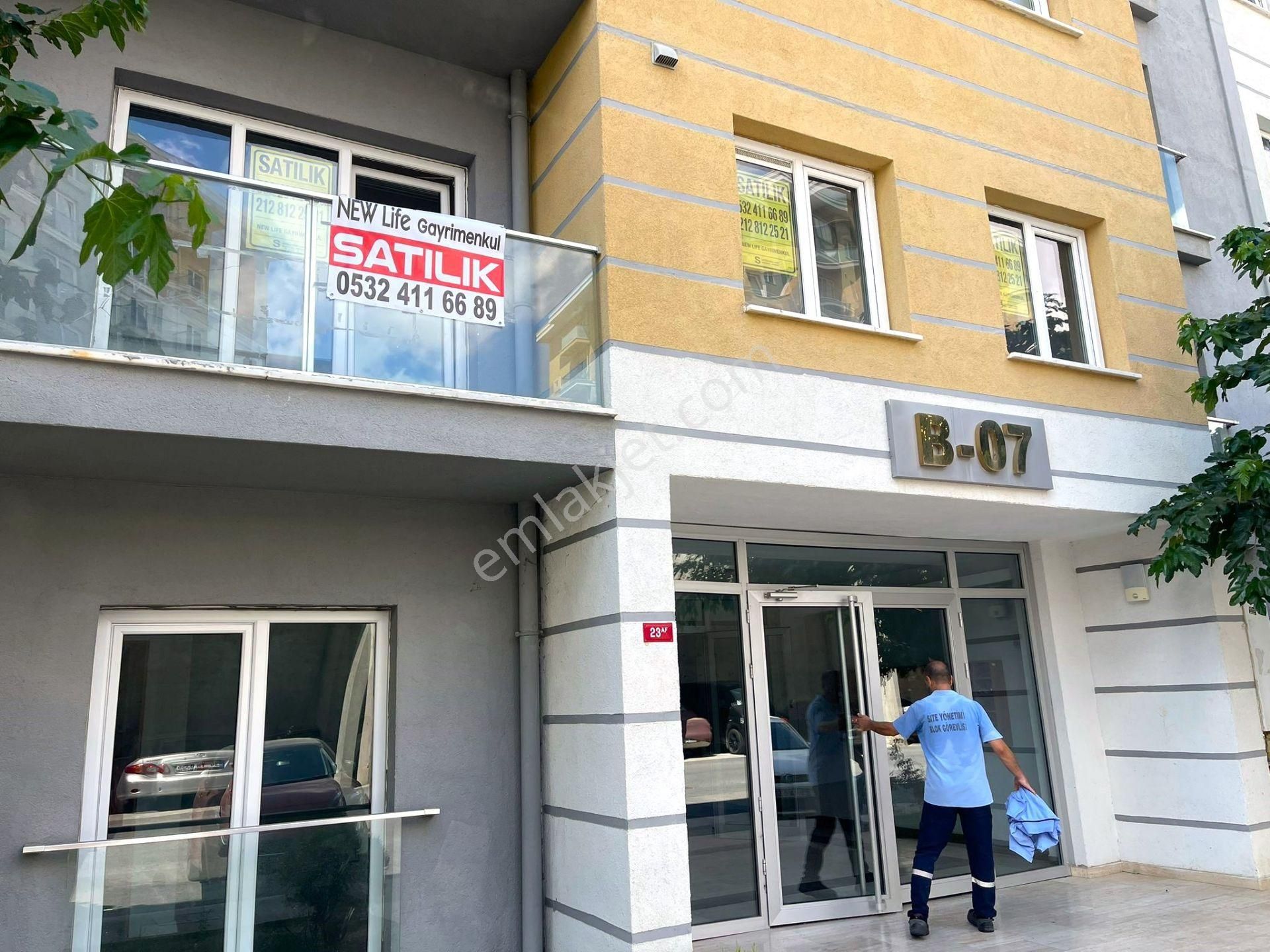 Silivri Kiptaş 3. Etap'ta Ara Kat 2+1 Boş Satılık Daire