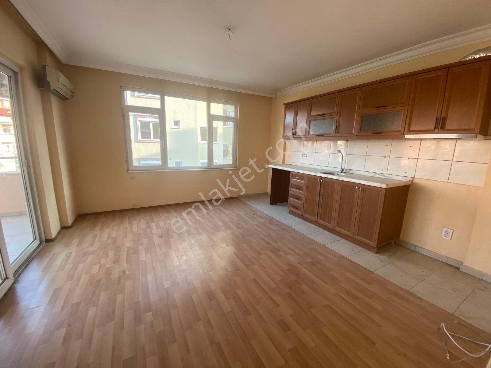 Cikcilli Sağlık Ocağı Civarı 2+1 Satılık - Görsel 6