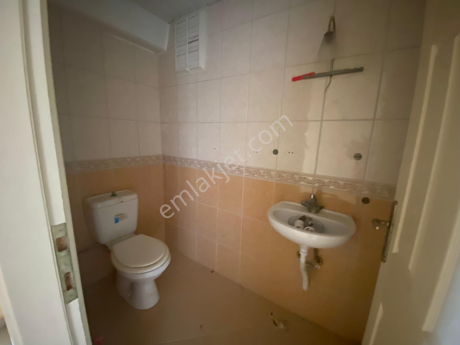 Cikcilli Sağlık Ocağı Civarı 2+1 Satılık - Görsel 2