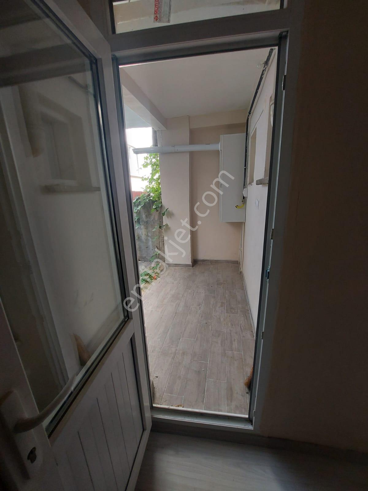 Eski Pzar Caddesinde 1+1 Full Eşyalı Satılık Daire - Görsel 20