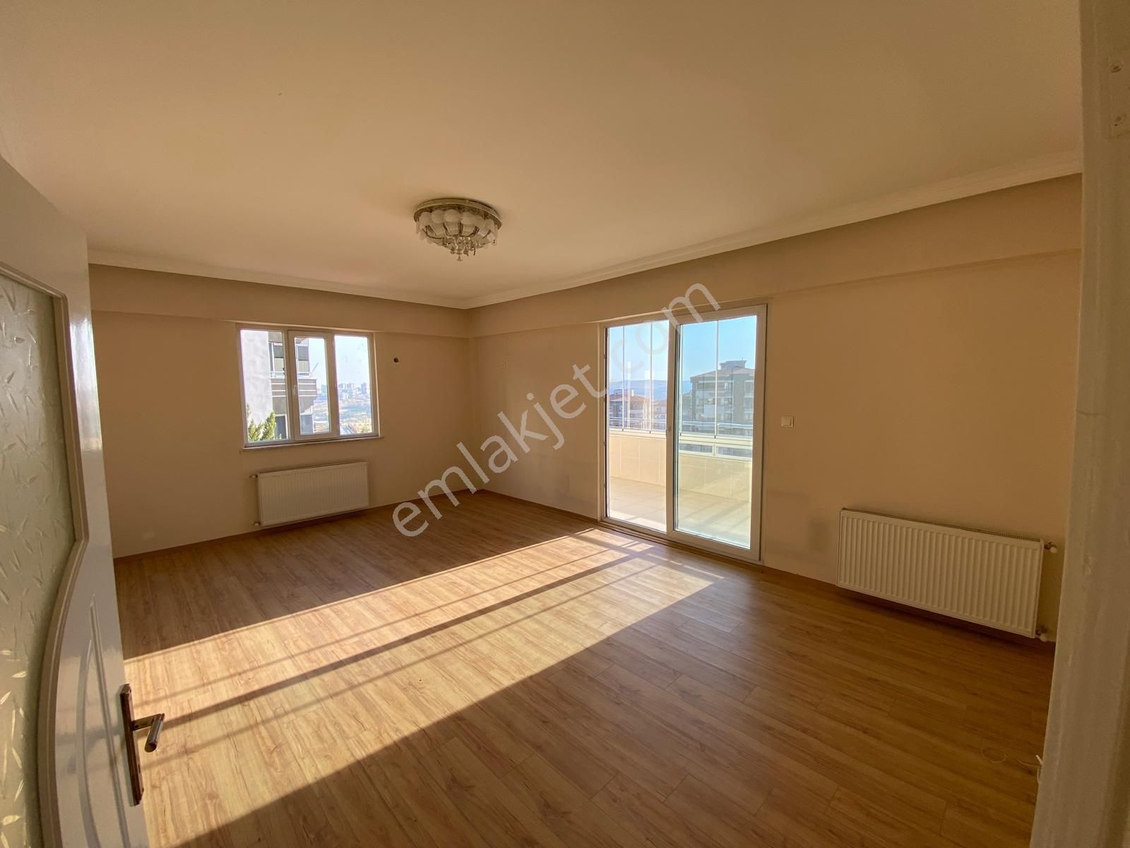 Termal Emlak'tan Karataş'ta Satılık 3+1 Masrafsız Daire