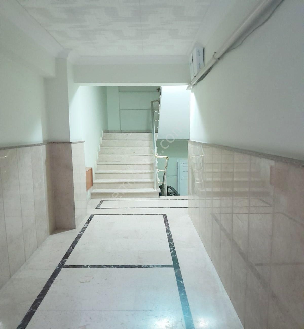 Avcılar Ambarlıda 3+1 150 M2 Yeni Bina Ara Kat Daire - Görsel 10