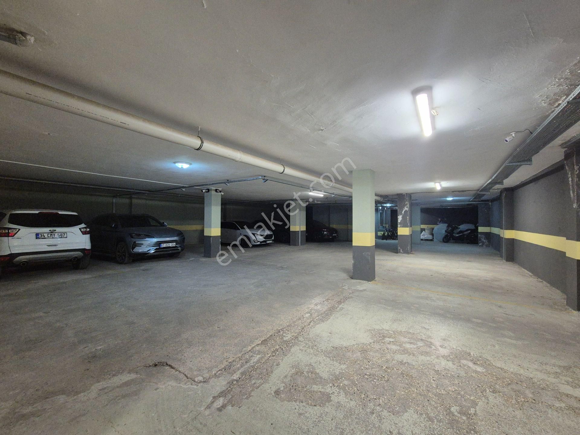 Anatolia Konakları'nda 4+1 Dubleks (havuz, K. Otopark, Kapıcı) - Görsel 33