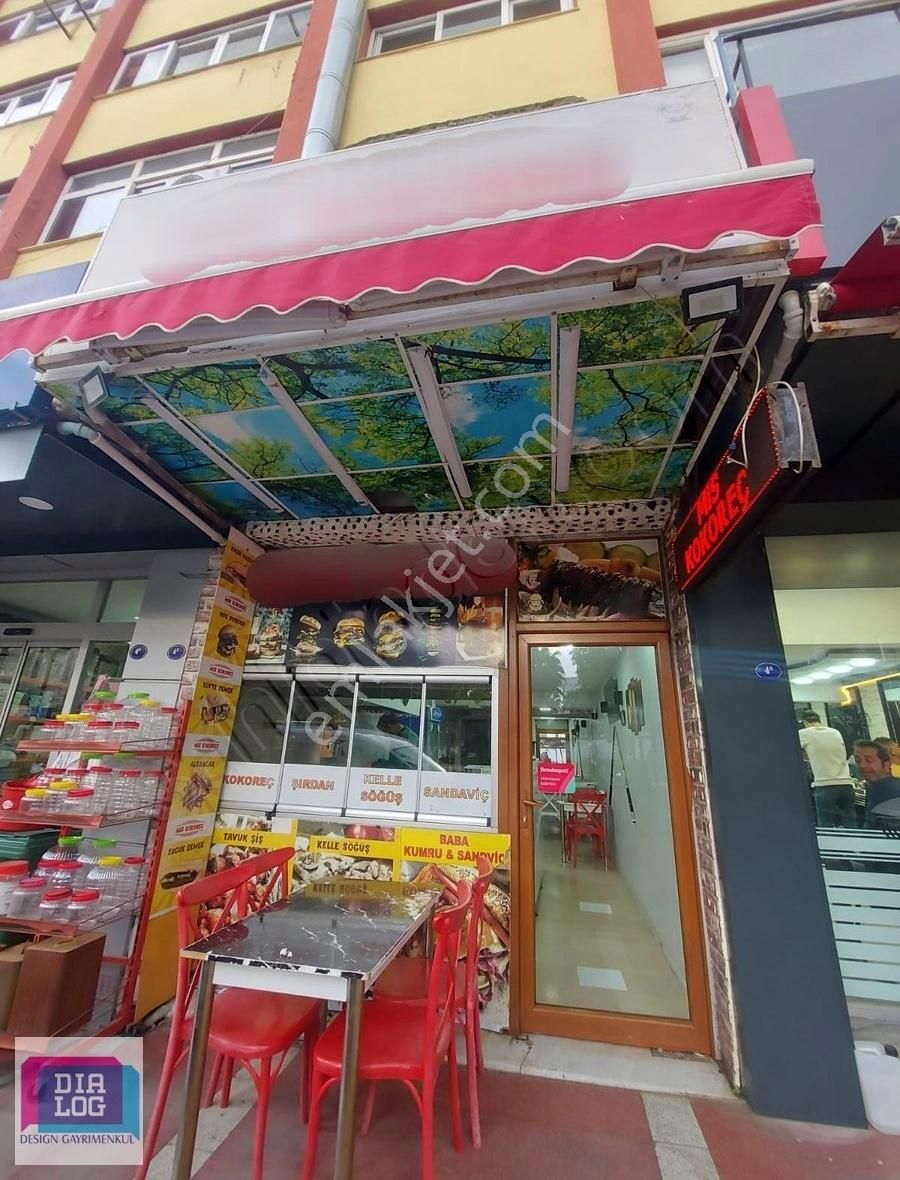 Aliağa'da Merkezi Konumda Yatırımlık Dükkan