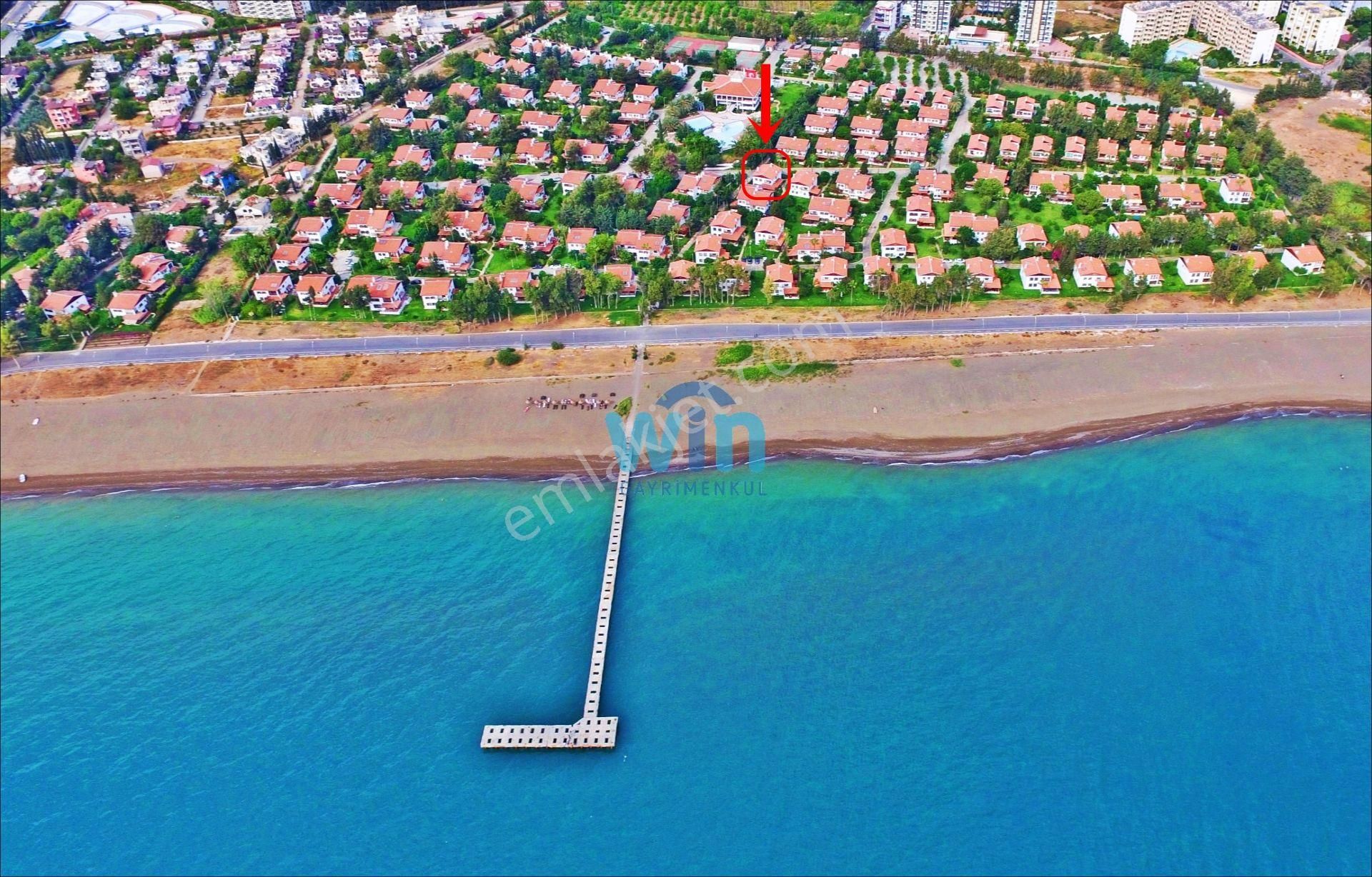 Win'den Gama Konutlarında Tadilatlı Eşyalı Satılık 5+1 Villa - Görsel 2