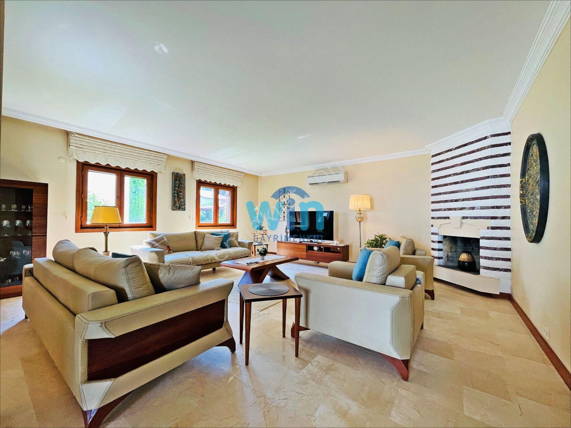 Win'den Gama Konutlarında Tadilatlı Eşyalı Satılık 5+1 Villa - Görsel 5