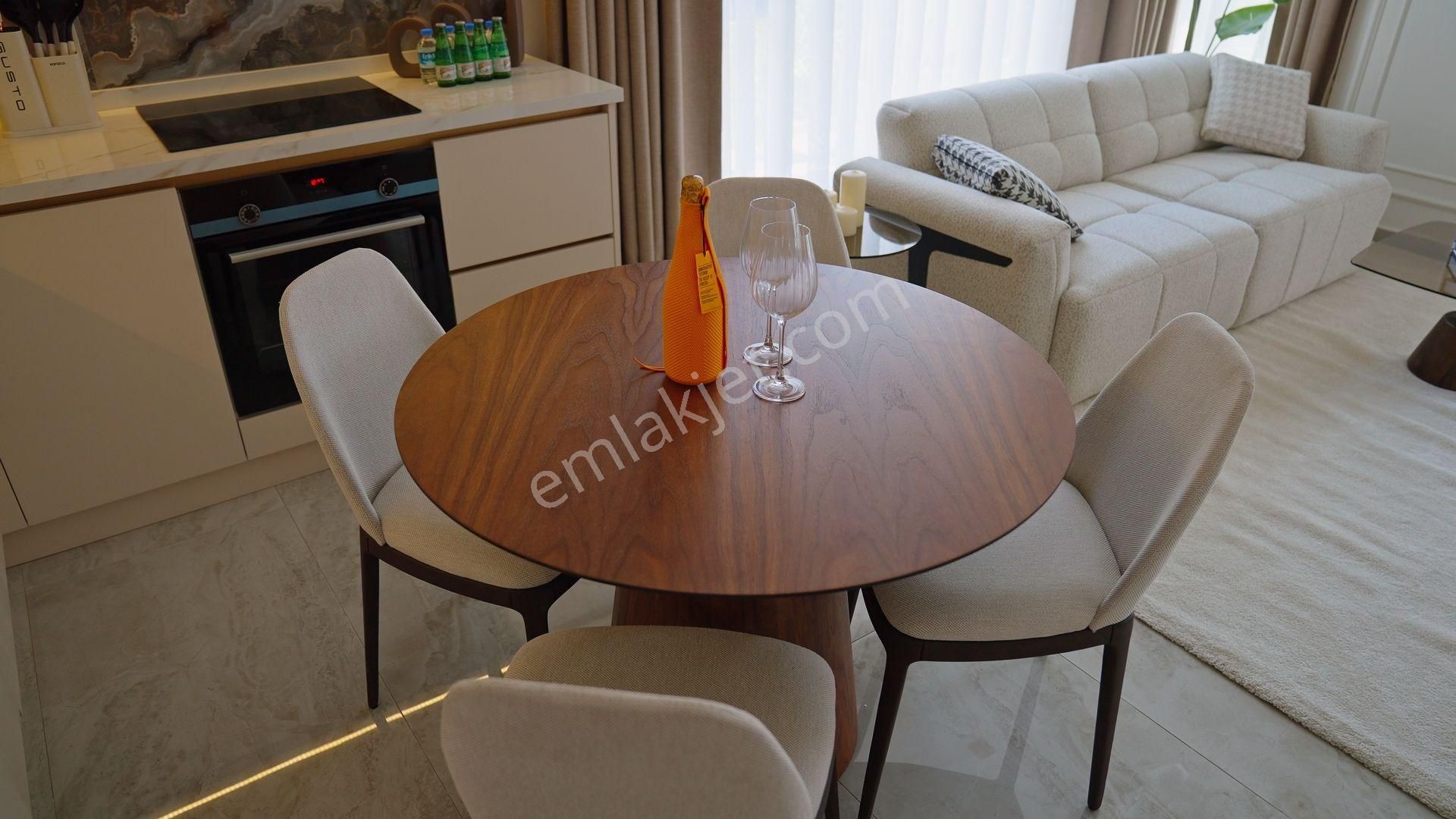 Alanya'nın En Yeni Komplexinde Denize 100m Özel Dizayn Lüx Daire - Görsel 13