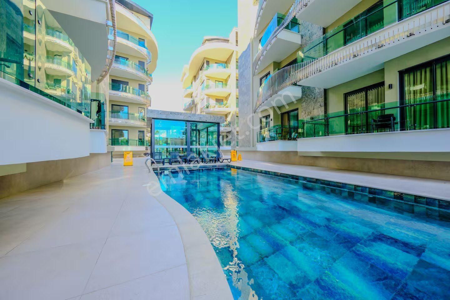 Alanya'nın En Yeni Komplexinde Denize 100m Özel Dizayn Lüx Daire - Görsel 34